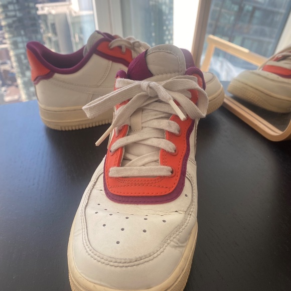 Nike Air Force 1 Low SE Sail Team Orange True Berry - Picture 2 of 6